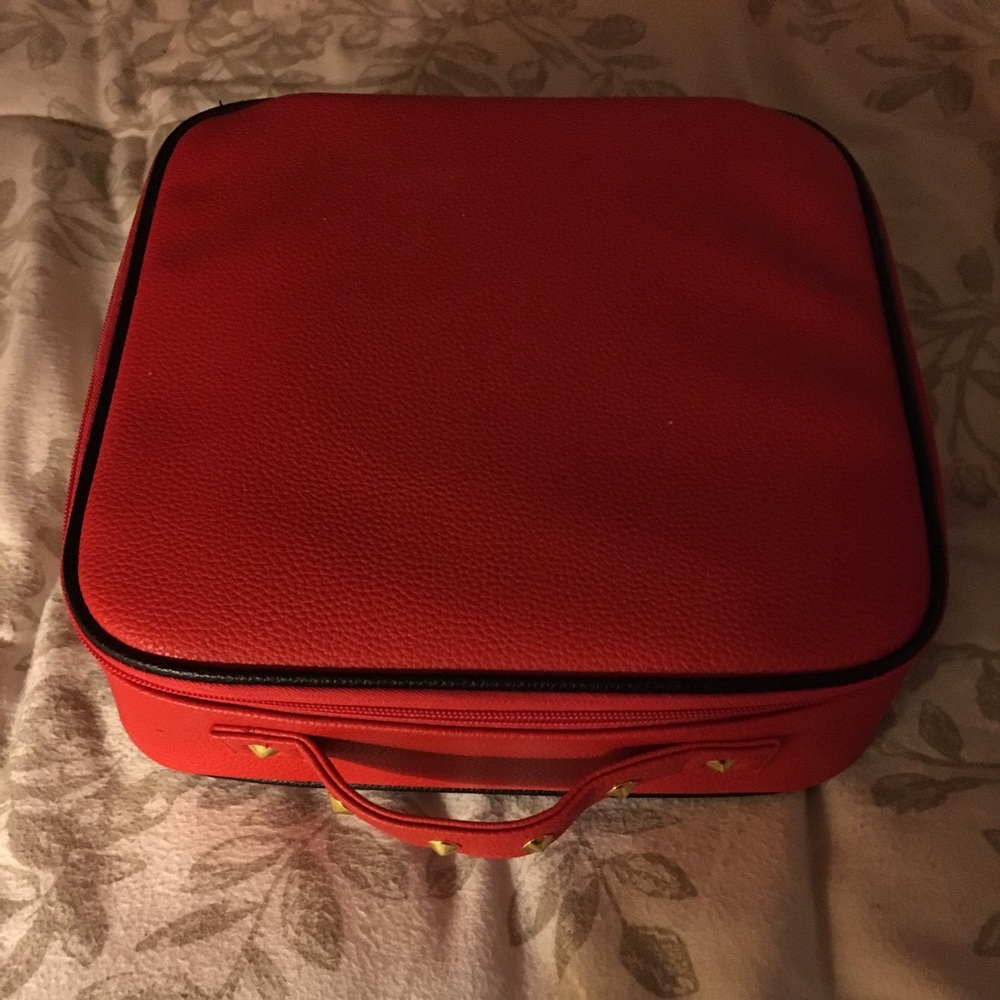 Elizabeth Arden Train Case